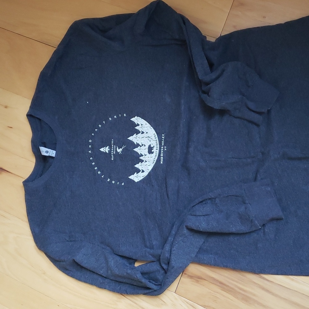 Vermont LS Tee